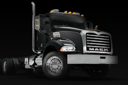 mack truckseries granite gallery2 sideview1 55959a83e2428
