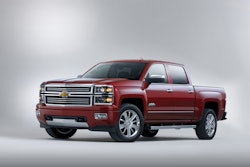 2015 Chevrolet SilveradoHighCtry 015 55ce32c401700