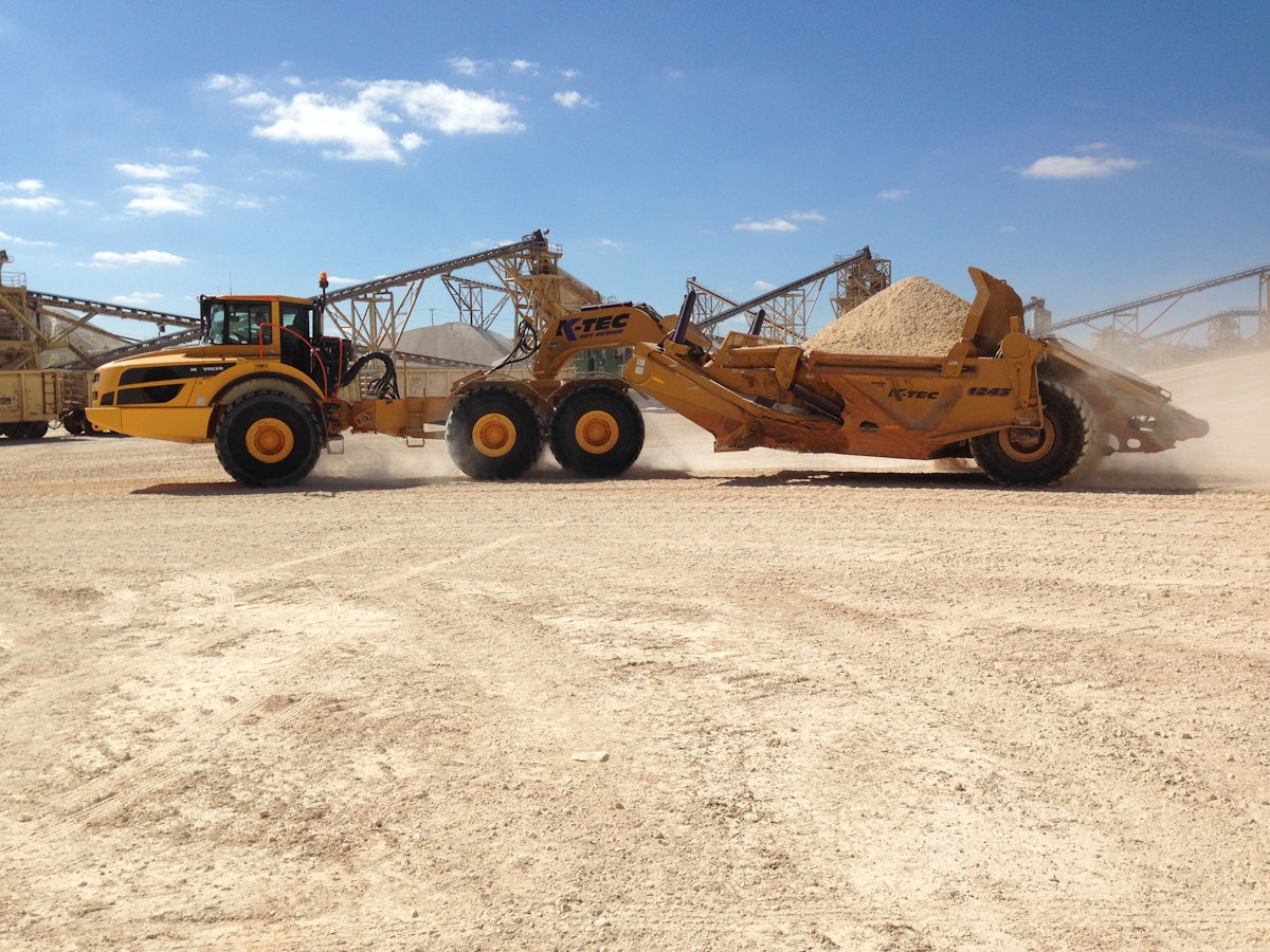 Texas Crushed Stone Cuts Cycle Times with Self-loading K-Tec 