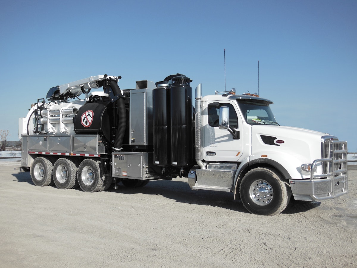 Vactor HXX HydroExcavator From: Vactor Mfg Co | For Construction Pros