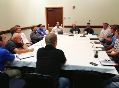 Roundtables are ways for members to bounce ideas off one another and explore different points of view. Members discuss a variety of business and technical topics in a breakout group setting.