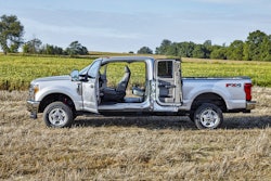 Together, high-strength steel and high-strength aluminum alloy help reduce weight by up to 350 lbs.