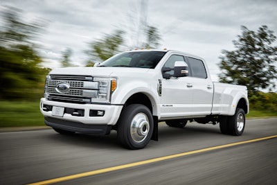 17FordF450Platinum 3679 HR 56049e2b658cc