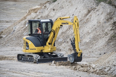 Komatsu PC55MR 5 working best med res 55f72294440e3