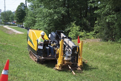 VM D24x40 S3 Action 2 5617f9b5d8609