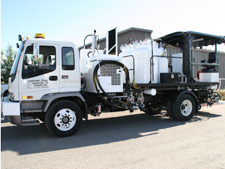 Pavement Maintenance Pavement Marking Striping Skid Truck