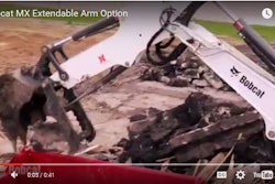 Bobcat extendable arm 565e114902a89