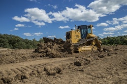 Cat D6N TTT in working application C10625181 5660c31989f23