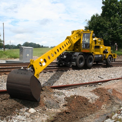 Gradall Railway machineRailroad PRimage 56673f536473e