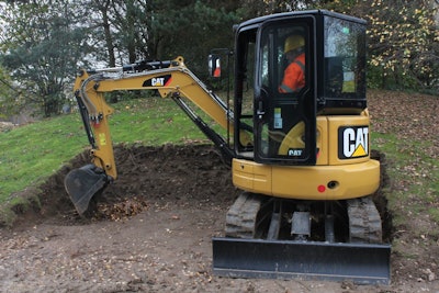 Caterpillar 303E 2 56bd01286ab28