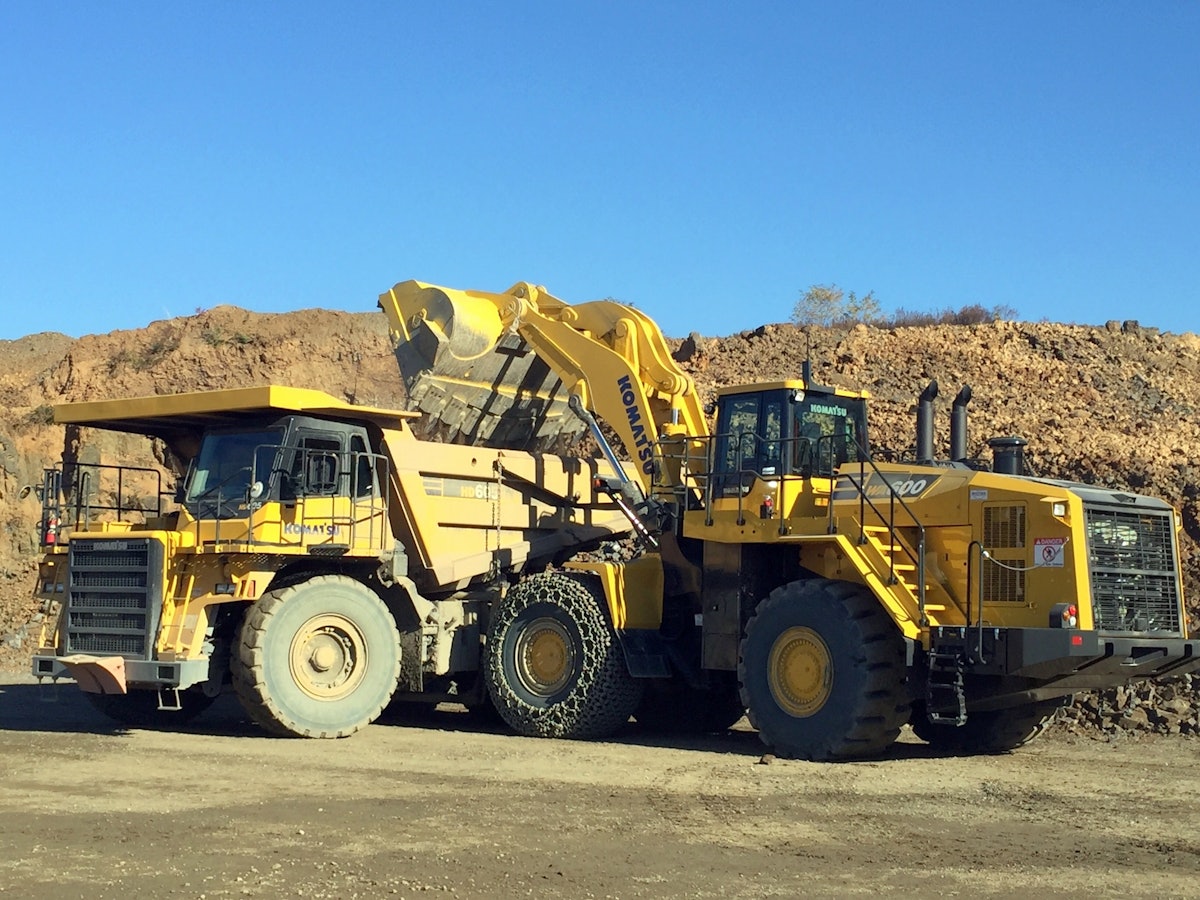 Komatsu WA600-8 Wheel Loader From: Komatsu America Corp