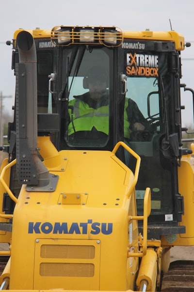 Komatsu Extreme Sandbox partnership 56fc3b3203206