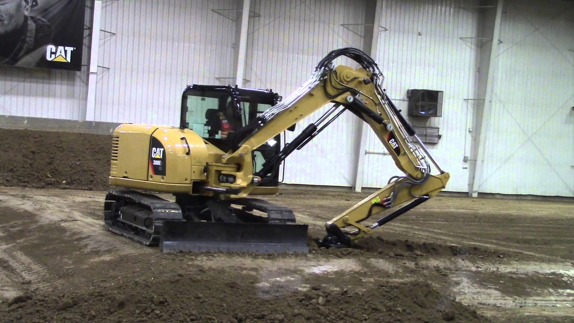 [VIDEO] Cat Adds Variable Angle Boom Configuration to 308E2 Mini Hydraulic Excavator