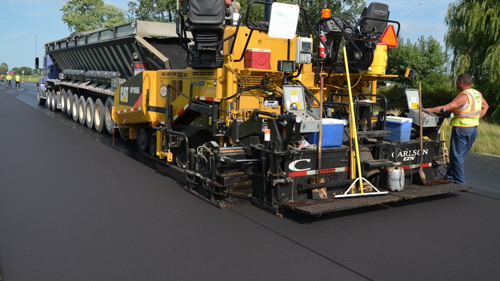 Carlson EZ IV Screed From Carlson Paving Products Astec Industries