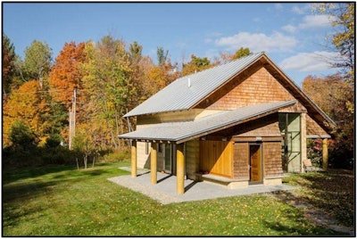 Figure 1. Exterior view of the Schultz Residence .
