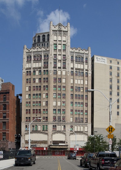 Starwood Hotels intends to transform Detroit’s historic Metropolitan Building – vacant more than 40 years – into a mixed-use development featuring a 100,000-sq.-ft. eco-hotel, introducing its Element brand to the Motor City.