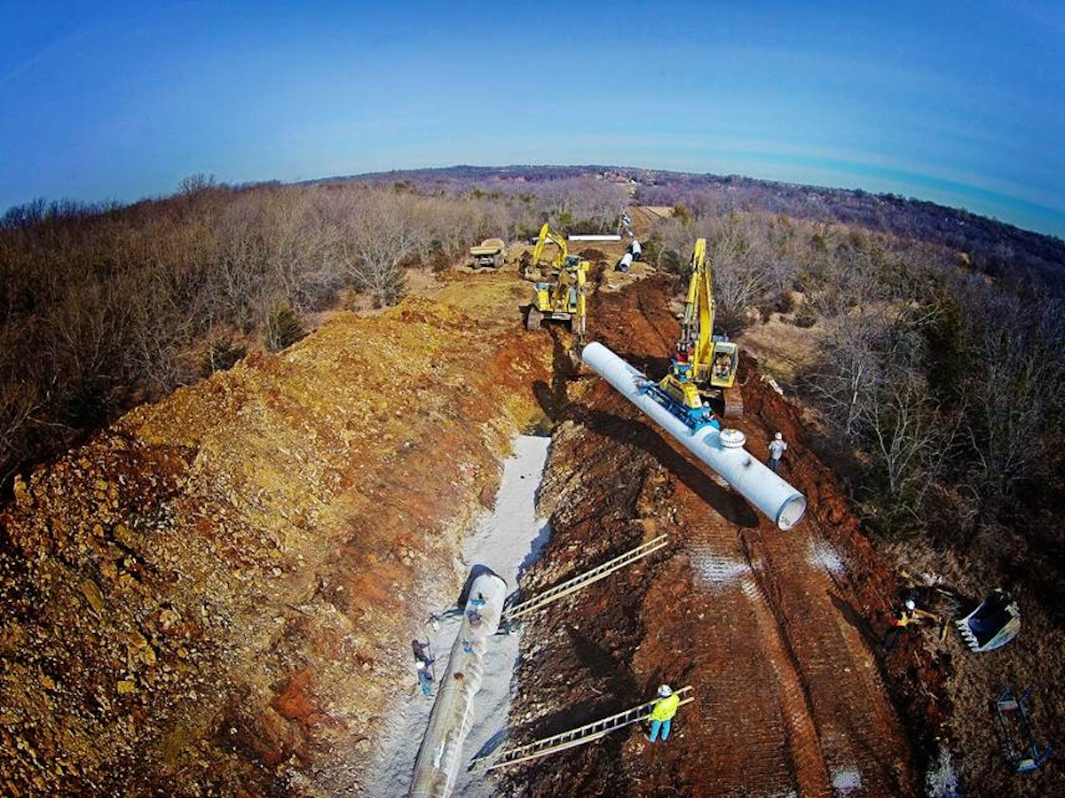 Vacuum Lifting Technology Shortens Pipeline Project Timeline and Brings