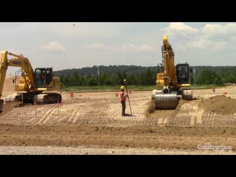 [Video] Komatsu Launches Smart Construction Initiative to Highlight New Technologies