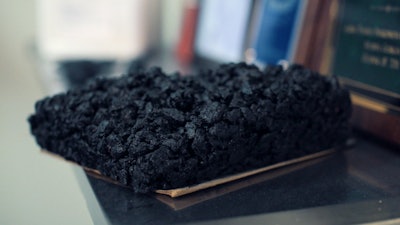 In recent years, scientific study has focused on understanding the use of tire rubber powder for modification.