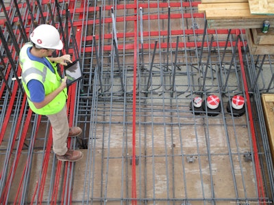 Autodesk BIM 360 enables field staff to use tablets to access project management workflows, such as quality assurance/quality control, commissioning, issue creation and sign-off, job tracking and safety.