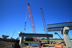 On the site, Lunda is using the MLC300 to lift and set large tub girders that will support a ramp from Highway 45/I-894 northbound to I-94 westbound. The heaviest tub girders weigh approximately 68.5 tons. Lifts are reaching up to 60 ft.