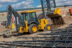 JD 410L 3 578e961714023