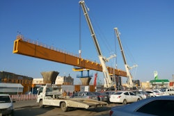 Mohammad Abdullah Al Areedh Lte. Co. was chosen as the lifting contractor to aid in the erection of a launching gantry for a light-rail bridge and raise the 142 tonnes beams and supporting winch 55 ft. in the air using two Terex AC 500-2 all terrain cranes.