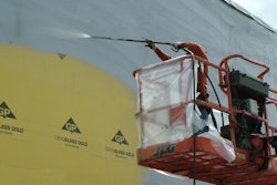 August 57b386238fdc9