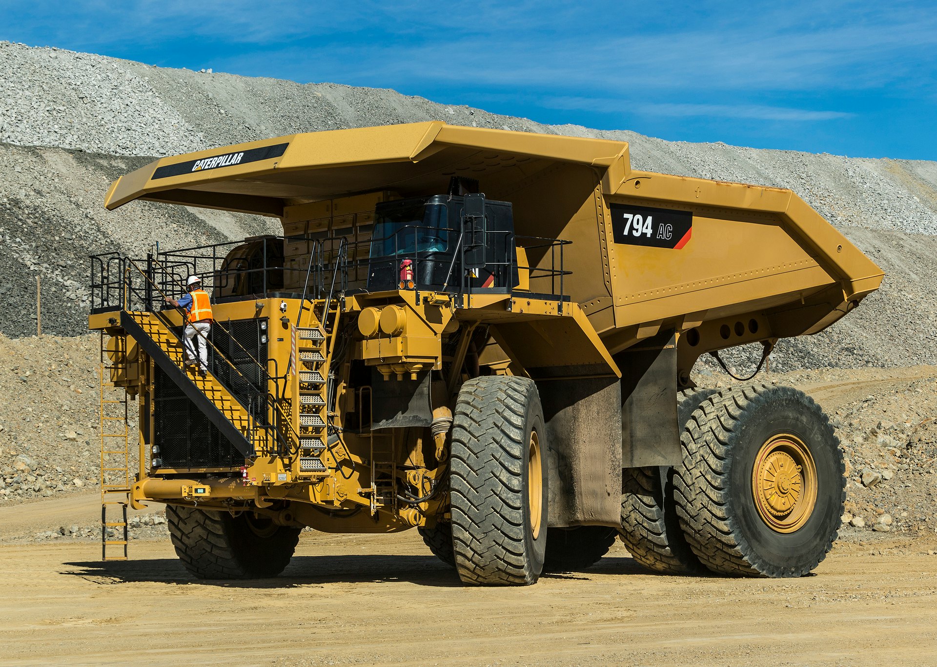 794 Mining Truck From: Caterpillar - Cat | For Construction