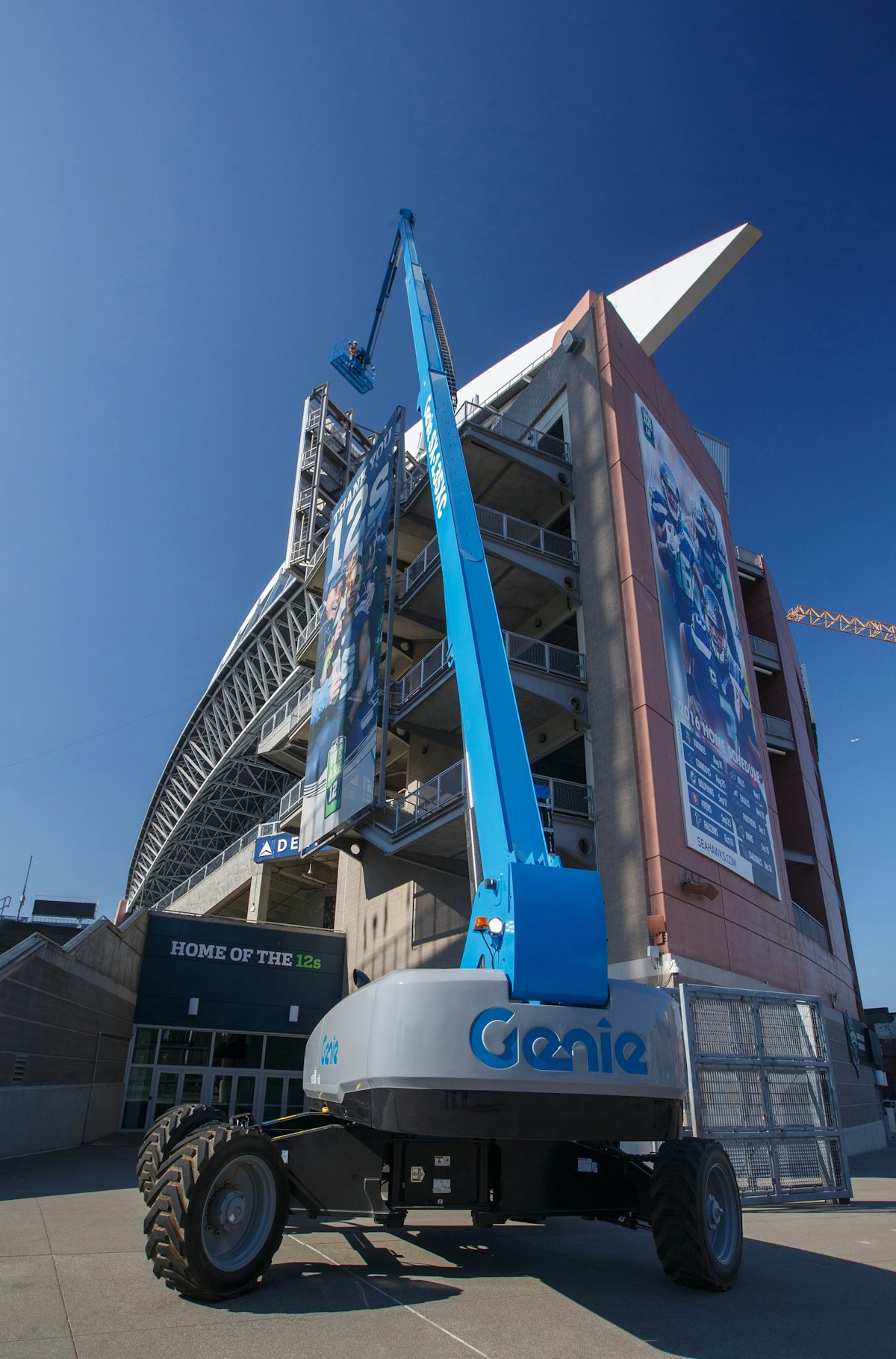 Genie SX135XC Extends Reach and Capacity within ANSI Overload