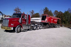 The core of Buckner's fleet is eight Western Star 4900 SB (set-back axle) trucks it bought in 2012. Buckner spec'd four tri-axle trucks and four twin-screws.