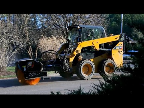 [Video] Creep Speed Control Feature on Cat D Series Skid Steer, Multi Terrain and Compact Track Loaders
