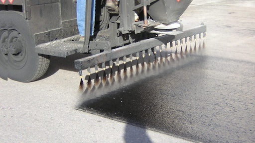 Dissco Rs 90 Cutback Asphalt Sealcoating Rejuvenator From Dissco Denver Industrial Sales And Service Co For Construction Pros