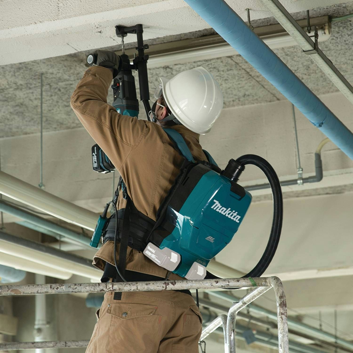 Makita xcv05z 2025