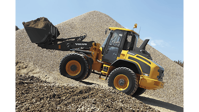 While Volvo offers work modes for the transmission that allow the shift points to change based on the speed of the engine, the loaders also offer a simple solution in the form of an ECO pedal for the accelerator.