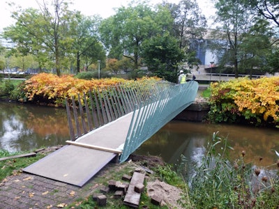The 'biobridge' in the Netherlands is built using hemp and flax fibers in place of alternative materials such as steel, concrete or carbon fiber.