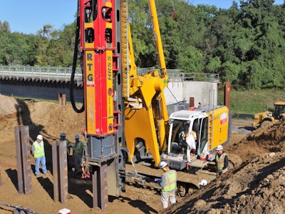 PKF-Mark III rented the RTG RM 20 Pile Driving Rig with HRS 5 Hydraulic Hammer in August 2016 to support several foundation elements including 60,000 linear feet of H-piles.