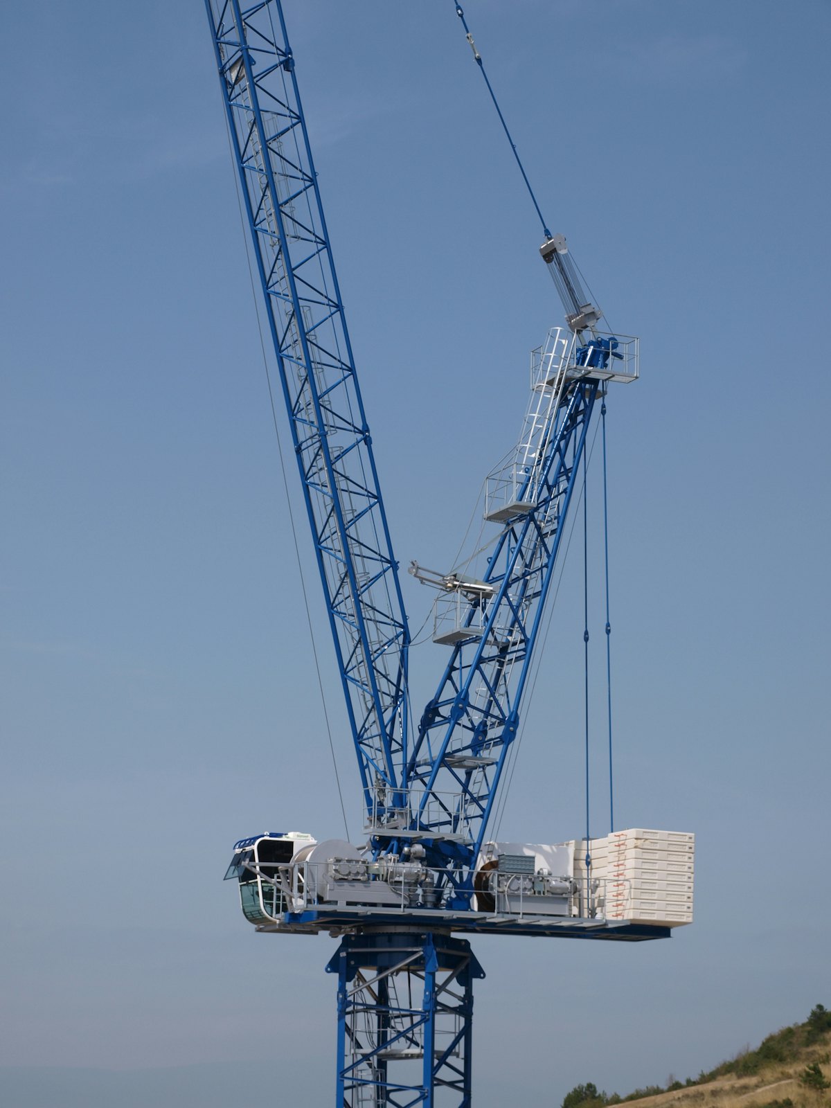 Linden Comansa America LCL 310 Luffing-jib Tower Crane