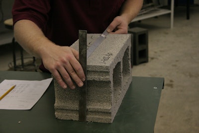Measuring Block 587fa4052f062