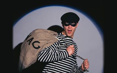 burglar alamy 58876bfa5a5a8