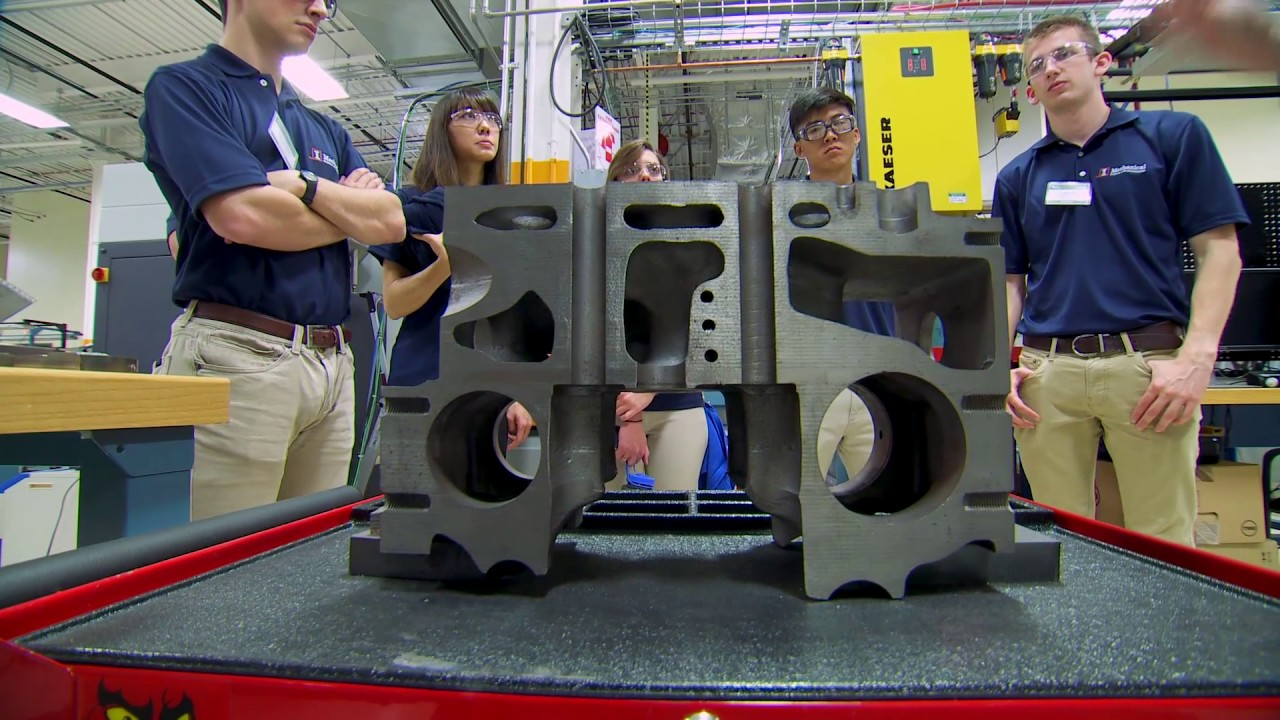 [Video] IFPE's 3D Printed Excavator Will Revolutionize Manufacturing & Design