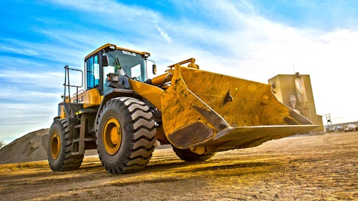 Value-priced models are popular as support equipment for moving materials and supplies, as well as for applications involving corrosive or abusive environments.