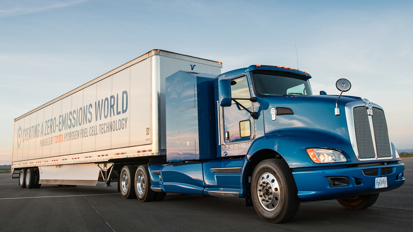Toyota Explores Fuel Cell Technology For Class 8 Trucks For Construction Pros