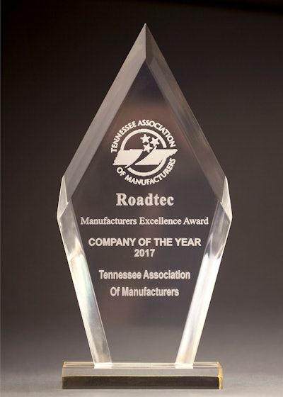 Manufacturer Of The Year 2017 5900e8a4314db