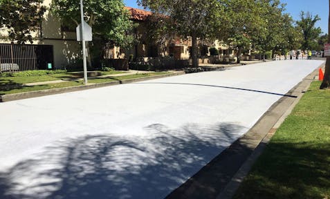 Finding Ways To Cool The Temperature Of Asphalt For Construction Pros