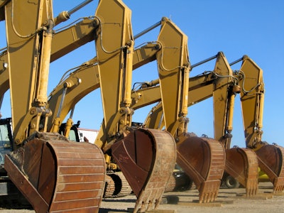 New online resources aim to make it easier for contractors to find, rent or buy used construction equipment from sellers, dealers and peers.