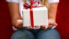 It is in the spirit of Christmas that I would like to encourage you in yet one last customer service tip, let’s call it, Customer Service “Plus.”