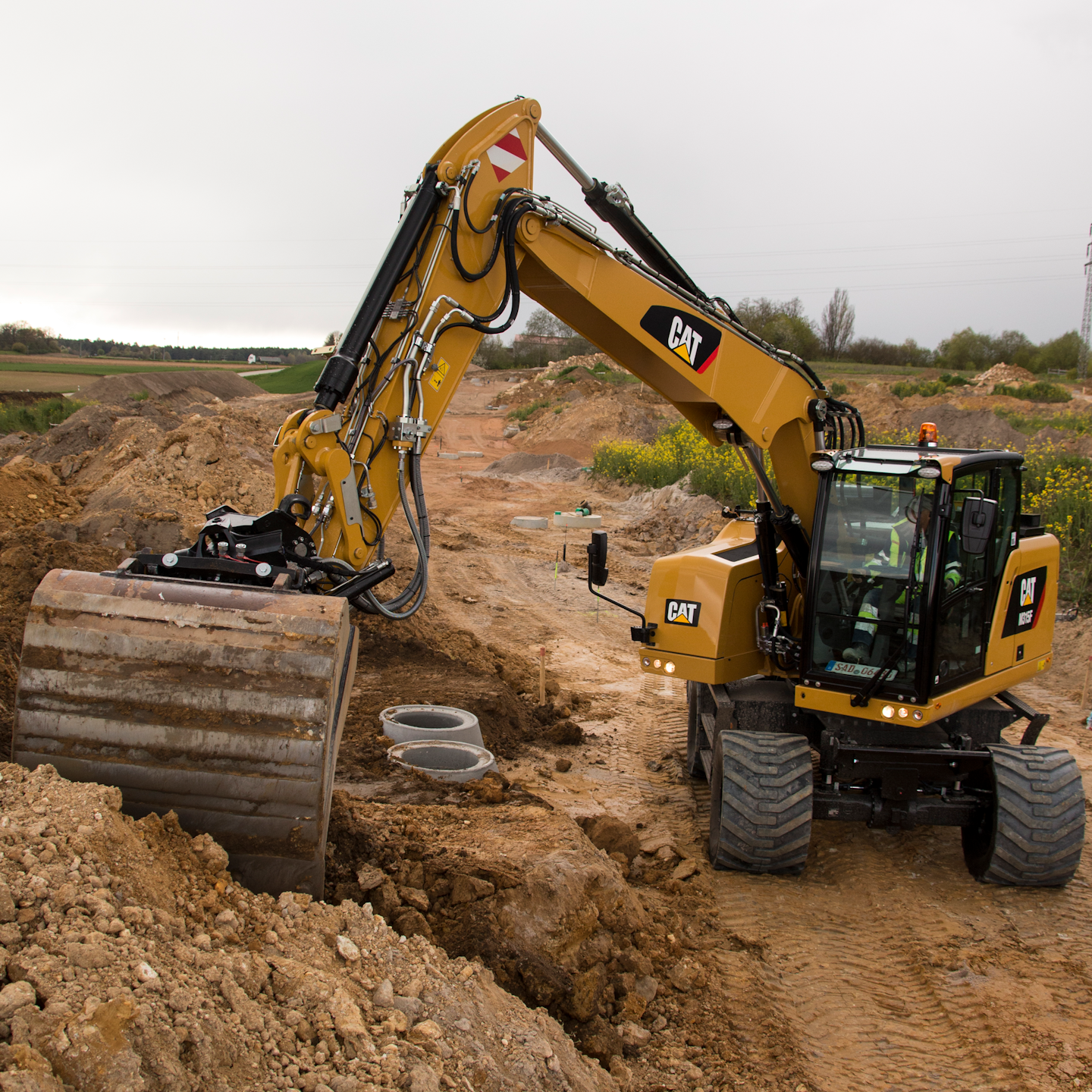 Specialized Excavator Couplers Save Time & Boost ROI on Construction and Utility Projects For