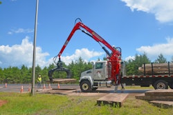 Model 2280 Tm Lifting Concrete Slab Over Left Front Corner+