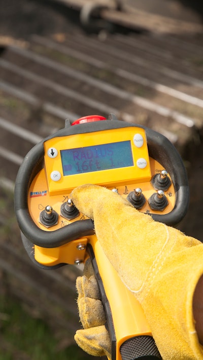 To simplify some of the manual calculations required to ensure a safe lift, Stellar Industries offers Crane Dynamics Technology Plus (CDTplus). The hand-held transmitter features an LCD display that provides feedback for the operator, including real-time load capacity, maximum distance with the current load, boom angle and percentage of load.